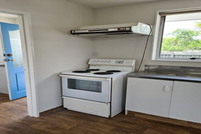 Photo of property in 1/565a Ferry Road, Woolston, Christchurch, 8023