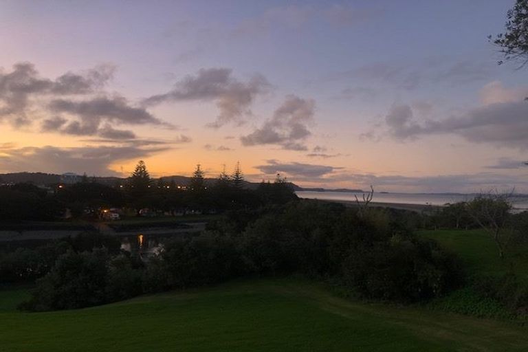 Photo of property in 45 Rosario Crescent, Red Beach, 0932