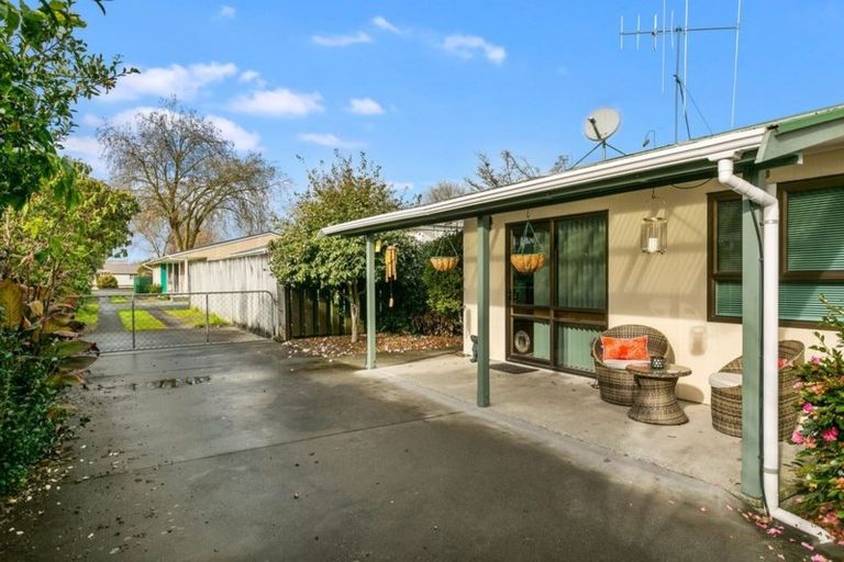 Photo of property in 52a Hall Street, Cambridge, 3434