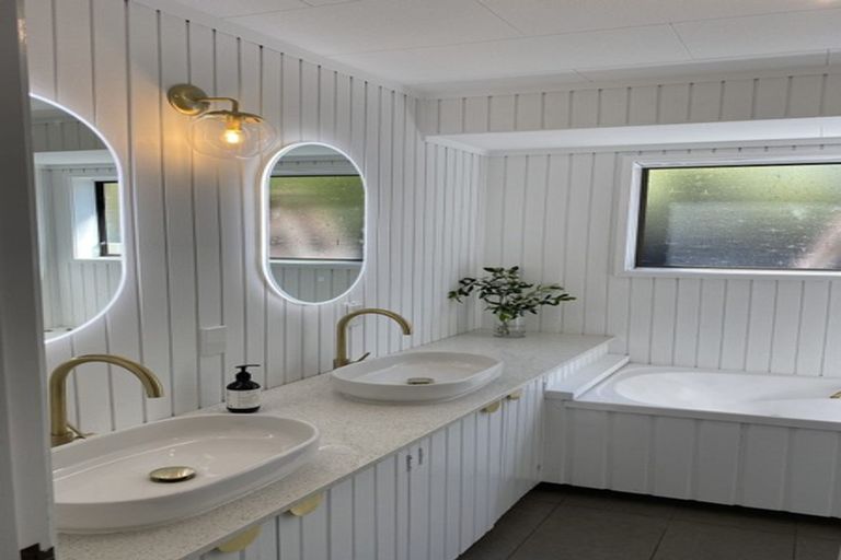 Photo of property in 7a Nathan Avenue, Paraparaumu Beach, Paraparaumu, 5032