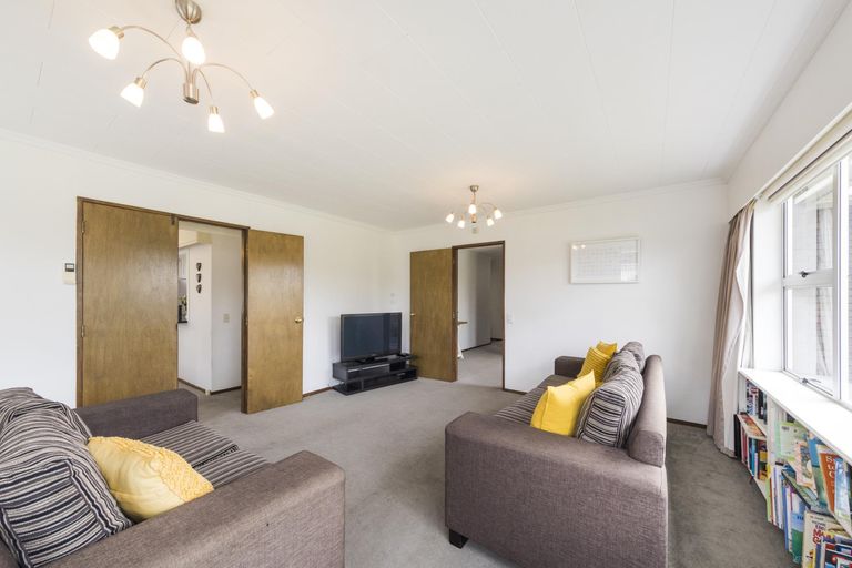 Photo of property in 52 Buick Crescent, Awapuni, Palmerston North, 4412