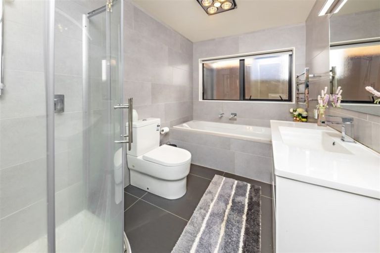 Photo of property in 45 Matata Drive, Takanini, 2112