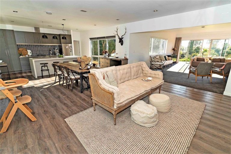 Photo of property in 1 Lakeside Terrace, Westport, 7892