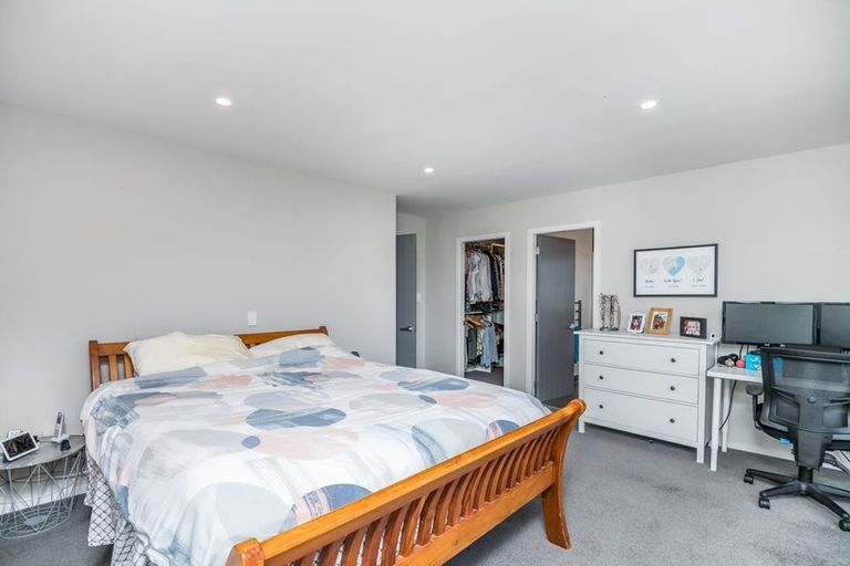 Photo of property in 104 Navigation Drive, Whitby, Porirua, 5024