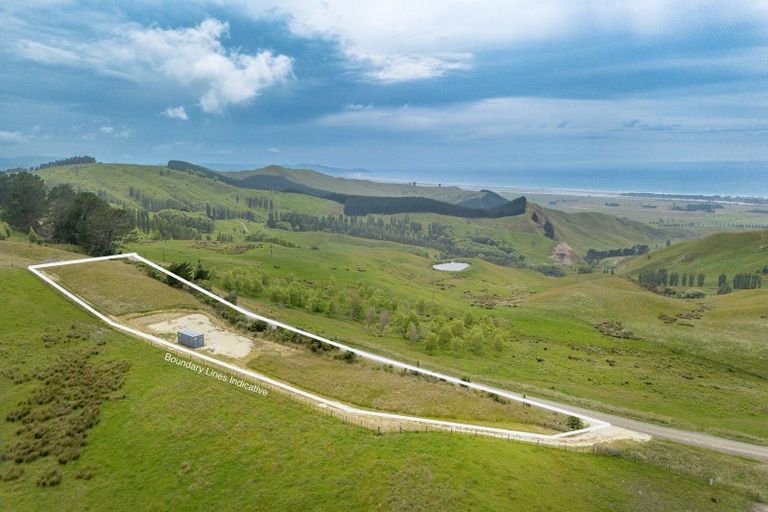 Photo of property in 624 Old Hill Road, Porangahau, 4291