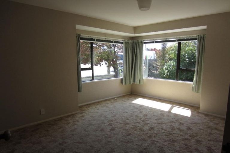 Photo of property in 199 Centaurus Road, Saint Martins, Christchurch, 8022