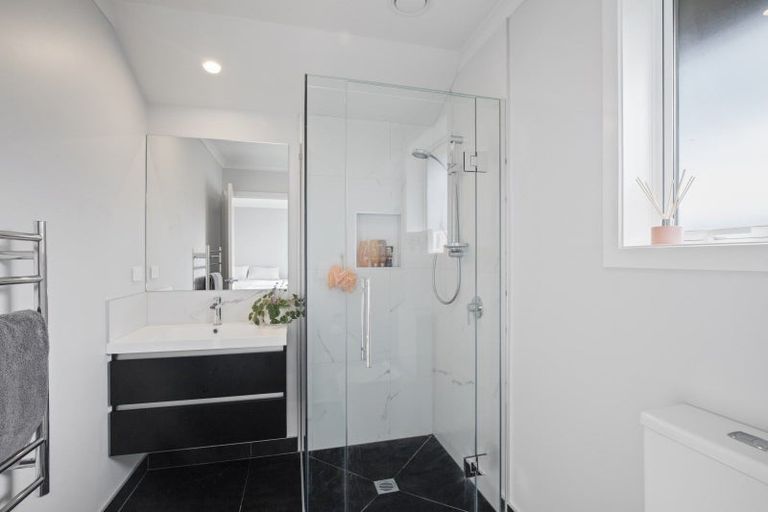 Photo of property in 4 Cook Drive, Tuakau, 2121