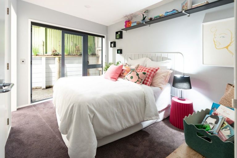 Photo of property in 5/96 Austin Street, Mount Victoria, Wellington, 6011