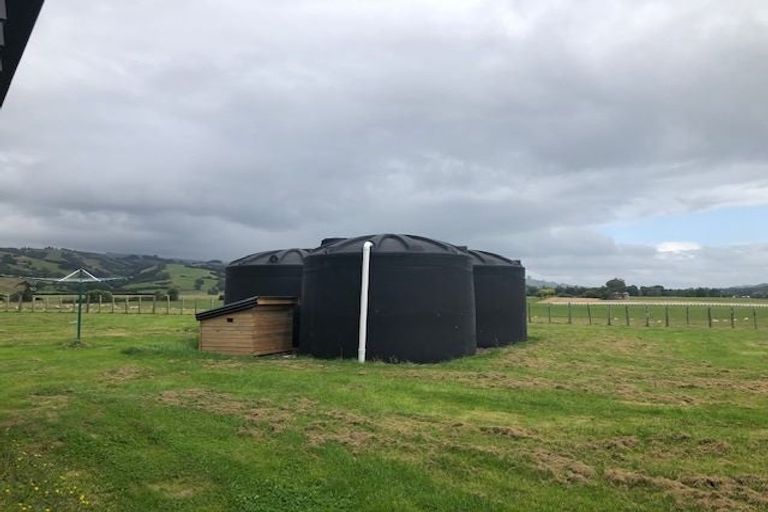 Photo of property in 34 Admiral Road, Gladstone, Masterton, 5883