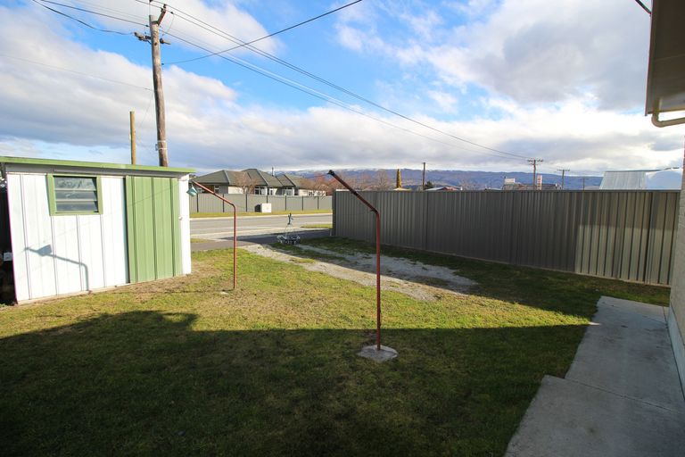Photo of property in 2b Spencer Street, Alexandra, 9320