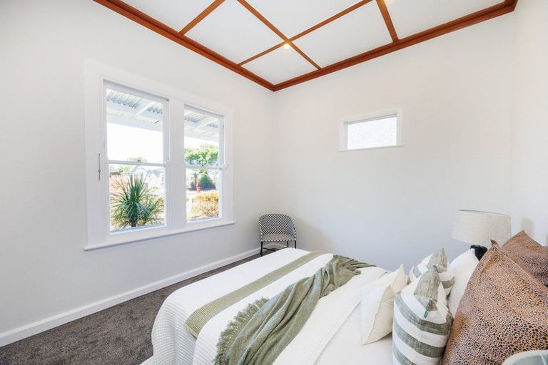 Photo of property in 45 Limbrick Street, Terrace End, Palmerston North, 4410