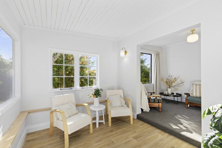 Photo of property in 48 Kamahi Street, Stokes Valley, Lower Hutt, 5019