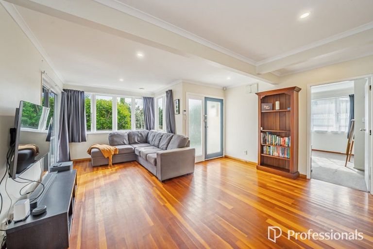 Photo of property in 1/102 Horoeka Street, Stokes Valley, Lower Hutt, 5019