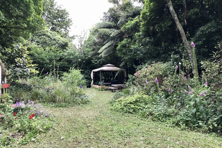 Photo of property in 50 Chaytor Street, Karori, Wellington, 6012