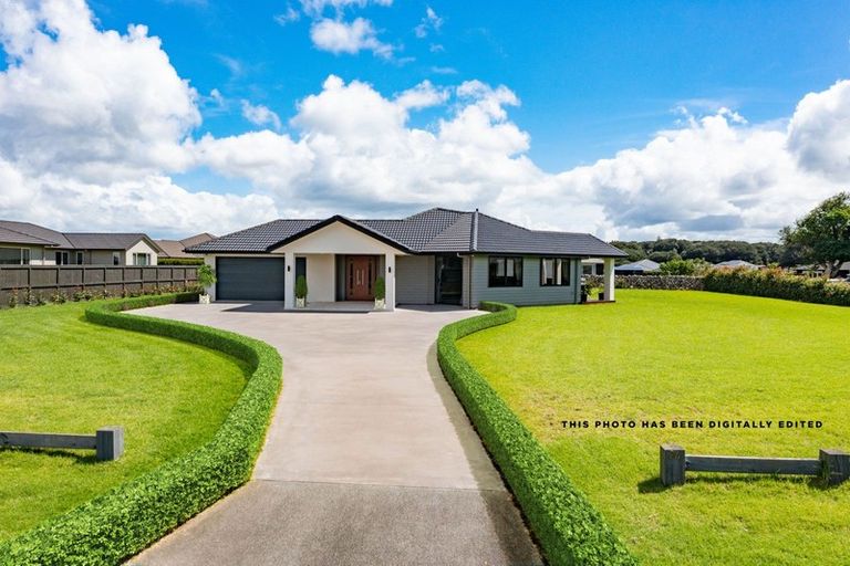 Photo of property in 24 Heartstone Place, Te Kamo, Kamo, 0185