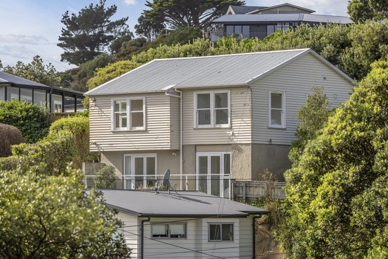 Photo of property in 19 Sidlaw Street, Strathmore Park, Wellington, 6022