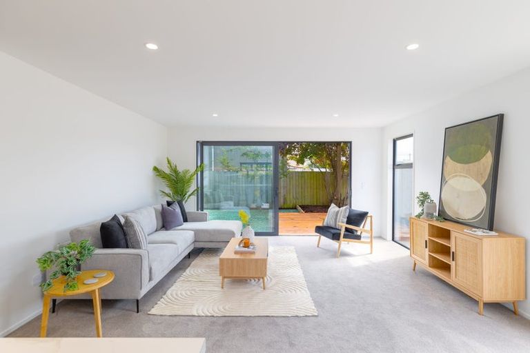 Photo of property in 96a Willryan Avenue, New Brighton, Christchurch, 8083