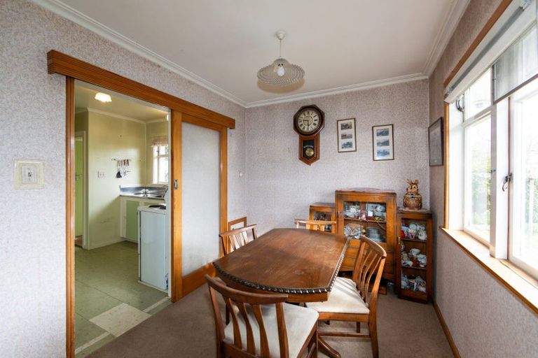 Photo of property in 3 Wycliffe Street, Onekawa, Napier, 4110