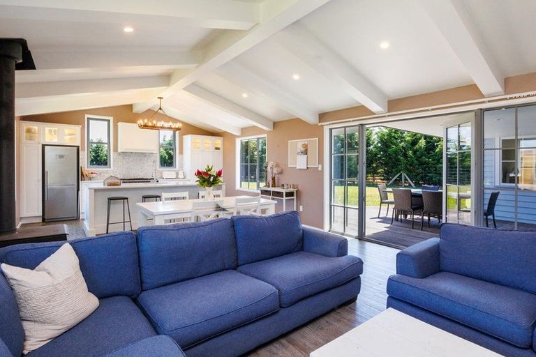 Photo of property in 11 Clare Court, Feilding, 4777