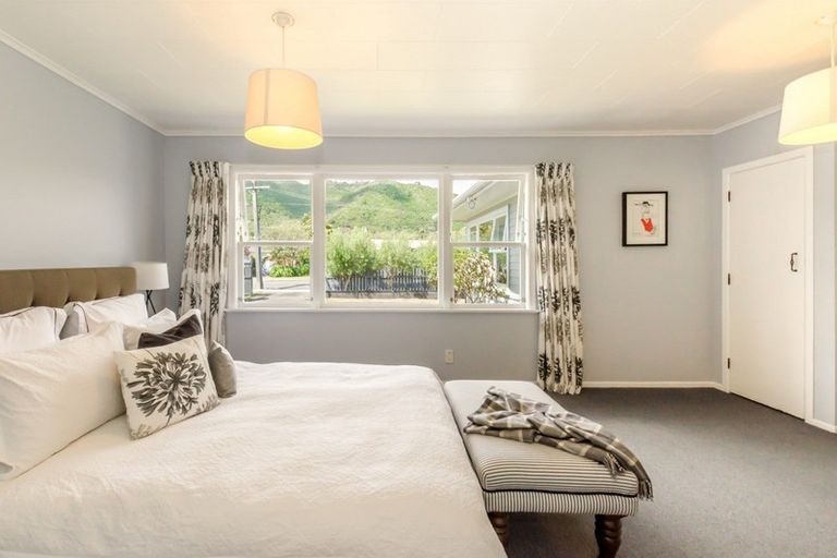 Photo of property in 40 Parata Street, Waikanae, 5036