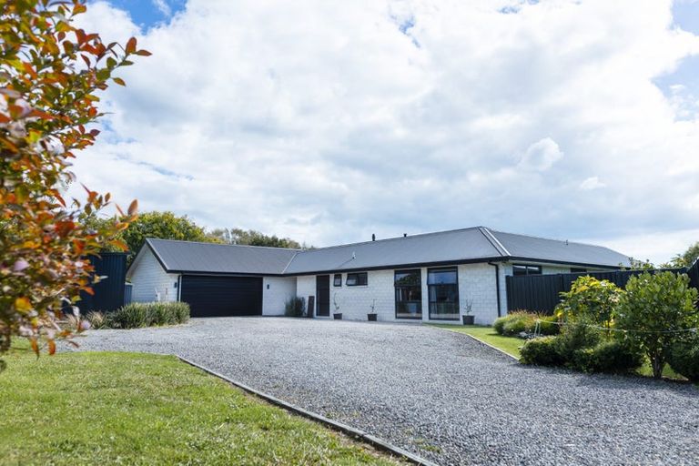 Photo of property in 2a Whitcombe Street, Lepperton, New Plymouth, 4373
