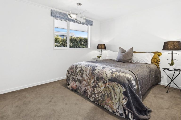 Photo of property in 81 Meadowstone Drive, Wanaka, 9305