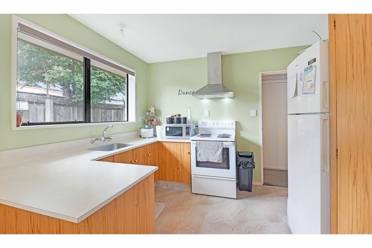 Photo of property in 3 Arran Crescent, Woolston, Christchurch, 8062