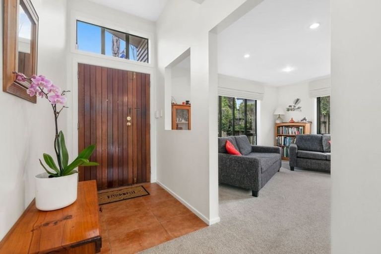 Photo of property in 80 Landing Drive, Albany, Auckland, 0632