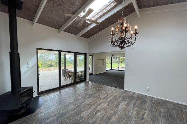 Photo of property in 255 Okura River Road, Okura, Albany, 0792