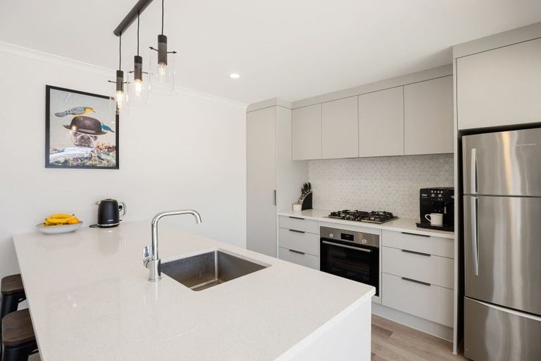 Photo of property in 1/11 Walsh Street, Forest Lake, Hamilton, 3200