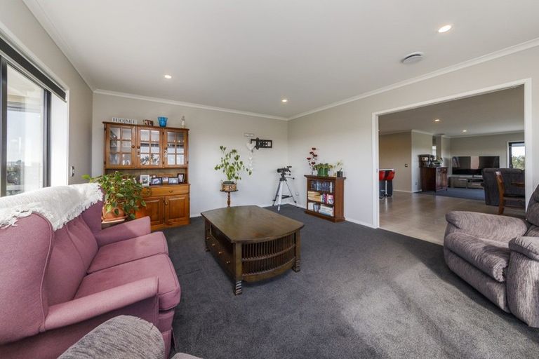 Photo of property in 268 Halcombe Road, Feilding, 4775