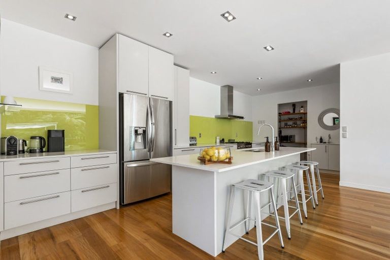 Photo of property in 160 Schnapper Rock Road, Schnapper Rock, Auckland, 0632