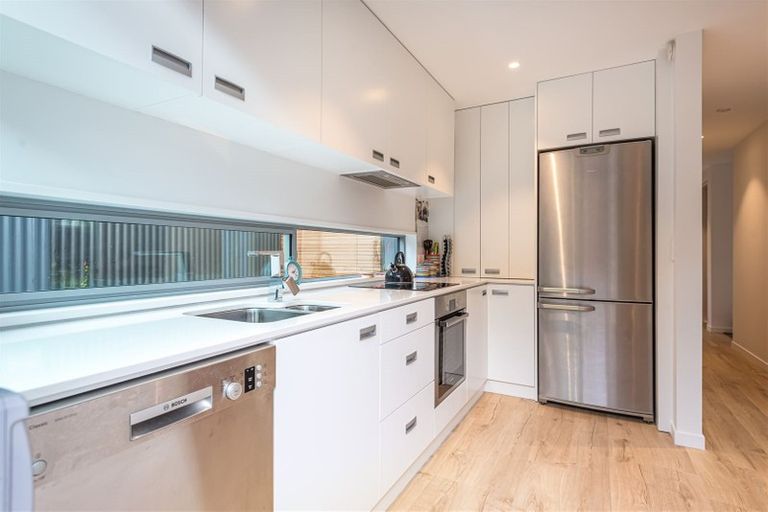 Photo of property in 61 Derby Street, St Albans, Christchurch, 8014