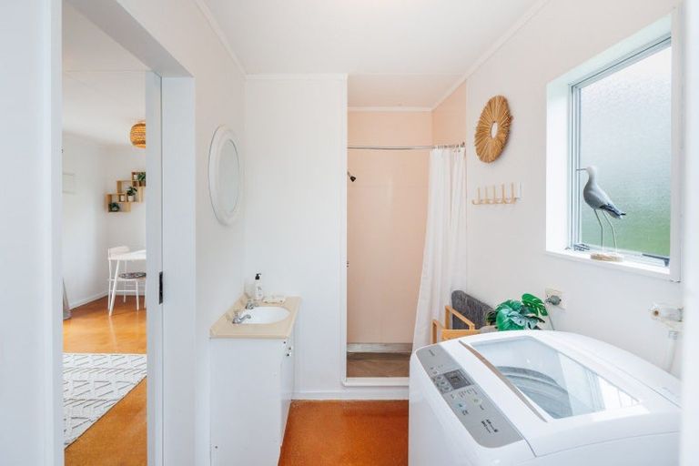 Photo of property in 7 Chaffey Street, Foxton Beach, Foxton, 4815