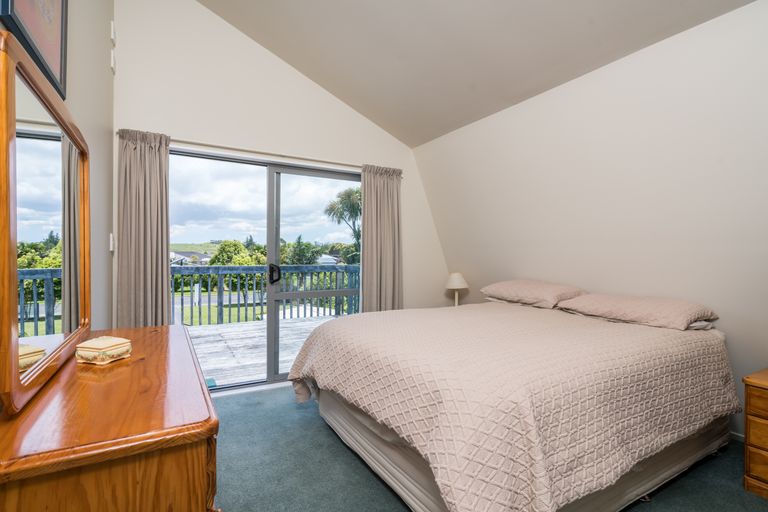 Photo of property in 4 Halyard Way, Mangawhai, 0505