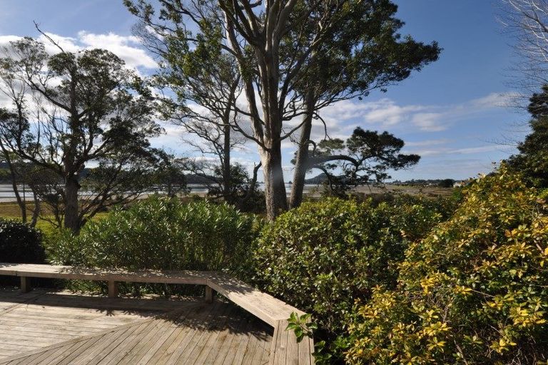 Photo of property in 100 Tangiteroria Lane, Pauanui, Hikuai, 3579