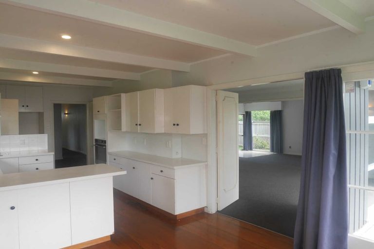 Photo of property in 69a Waimairi Road, Upper Riccarton, Christchurch, 8041