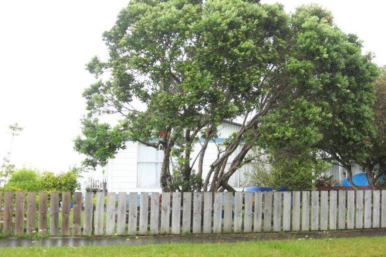 Photo of property in 14 Handley Place, Onerahi, Whangarei, 0110