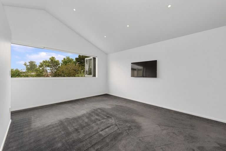 Photo of property in 58u3 Herbert Road, Queenwood, Hamilton, 3210