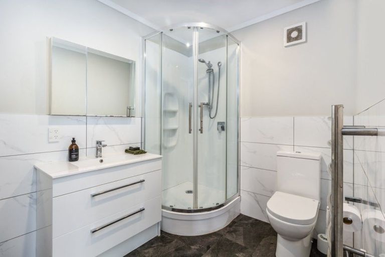 Photo of property in 11a Awarua Crescent, Havelock North, 4130