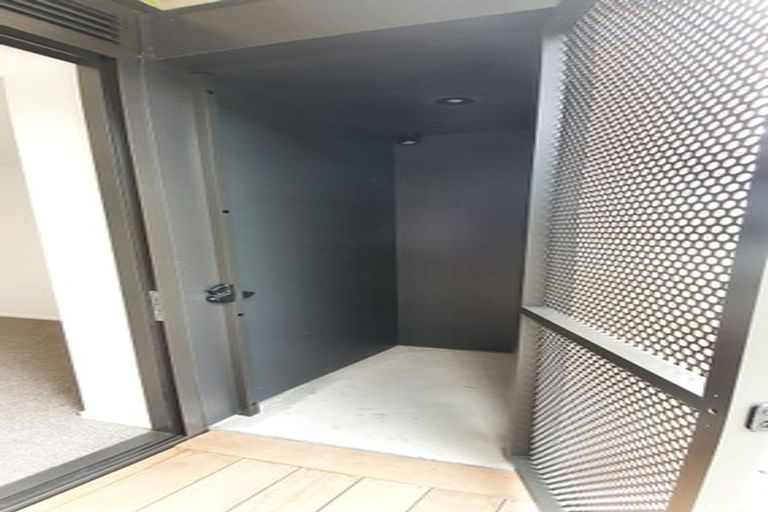 Photo of property in 5/235 Madras Street, Christchurch Central, Christchurch, 8011