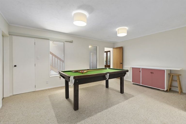 Photo of property in 22 Mercury Way, Whitby, Porirua, 5024