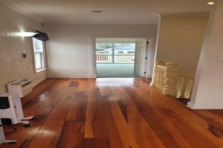 Photo of property in 7 Douglas Street, Mount Cook, Wellington, 6021