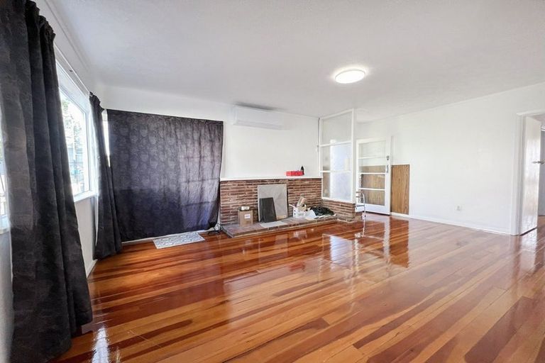 Photo of property in 5 Daytona Road, Henderson, Auckland, 0610