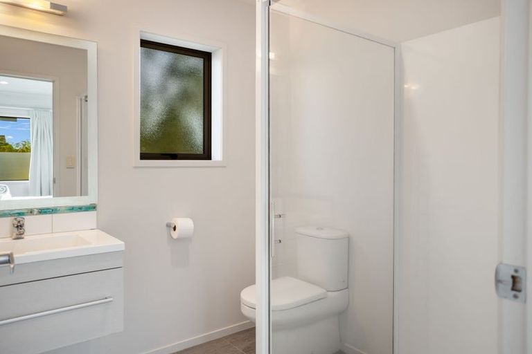 Photo of property in 1 Bravo Place, Whitianga, 3510