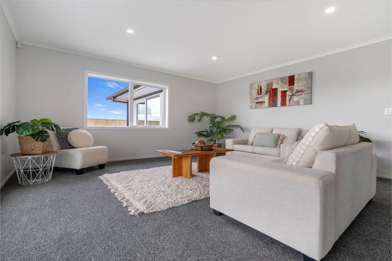 Photo of property in 32 Costello Drive, Ngatea, 3503