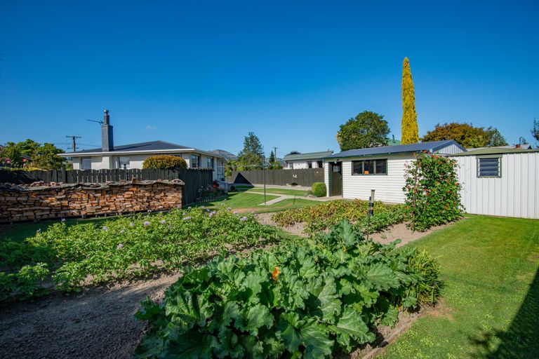 Photo of property in 15 Thames Street, Mosgiel, 9024