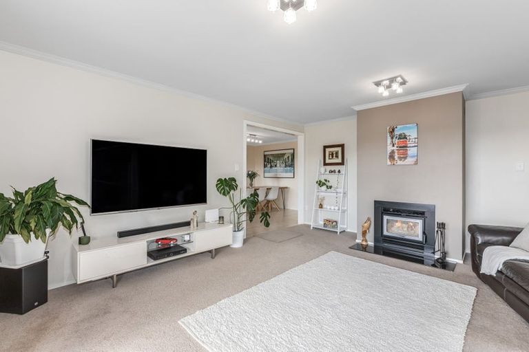 Photo of property in 13 Sierra Way, Blue Mountains, Upper Hutt, 5371