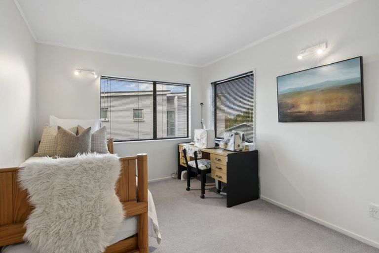 Photo of property in 2/38 Penzance Road, Mairangi Bay, Auckland, 0630