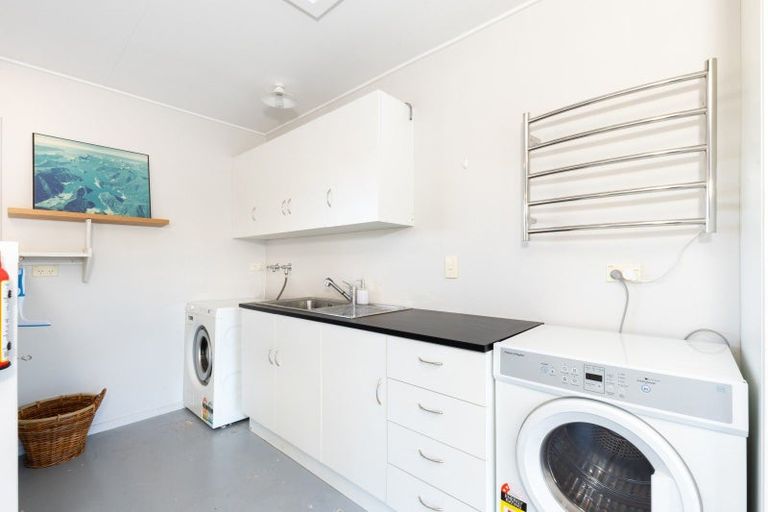 Photo of property in 50 Hoult Crescent, Monaco, Nelson, 7011
